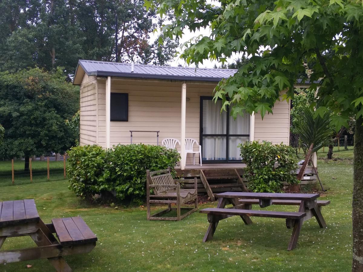 Hamilton Golf Lodge Dış mekan fotoğraf